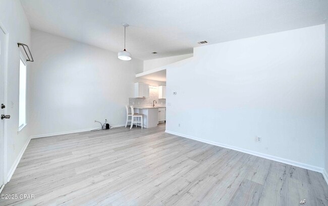 Building Photo - 2625 Lagoon Knoll Dr