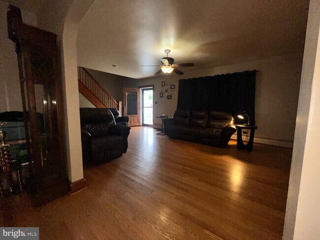 Building Photo - 3870 Coseytown Rd