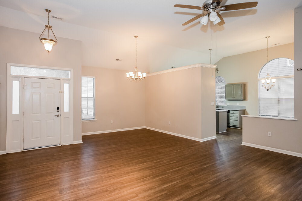 Building Photo - 7437 Reedy Creek Rd