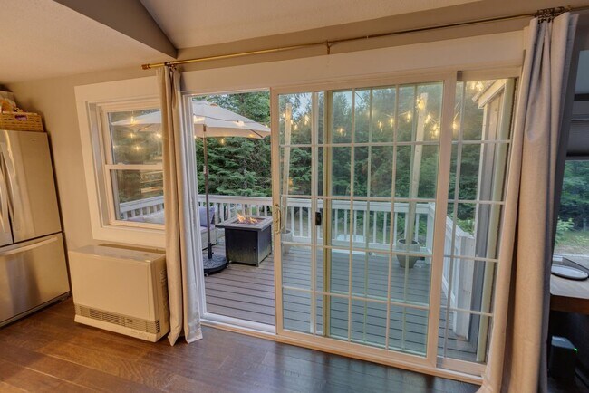 Building Photo - 93 Lady Slipper Rd