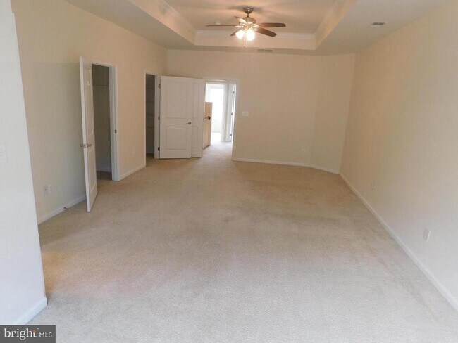 Building Photo - 12705 Bedford Glen Way