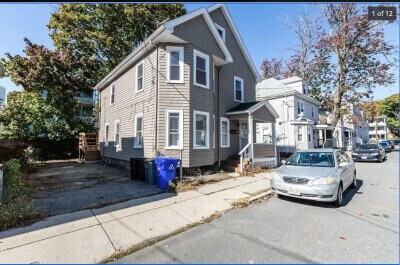 Building Photo - 40 Montfern Ave