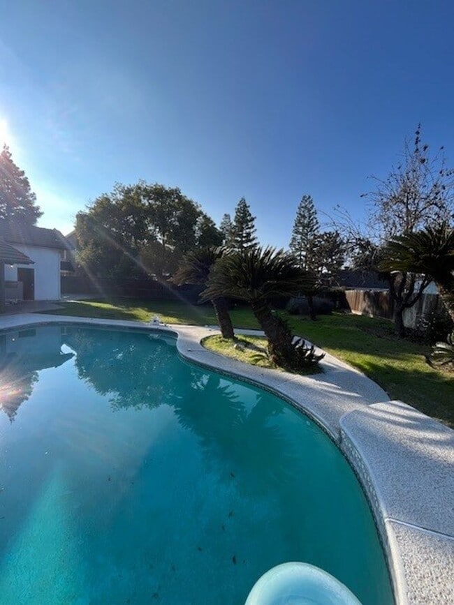 Building Photo - Coming Soon!