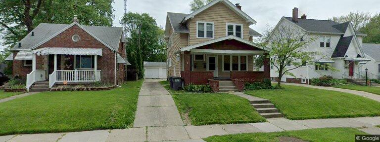 Driveway - 4370 Eastway St