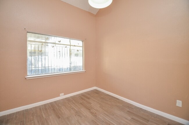 Building Photo - 11866 Greenloch Ln