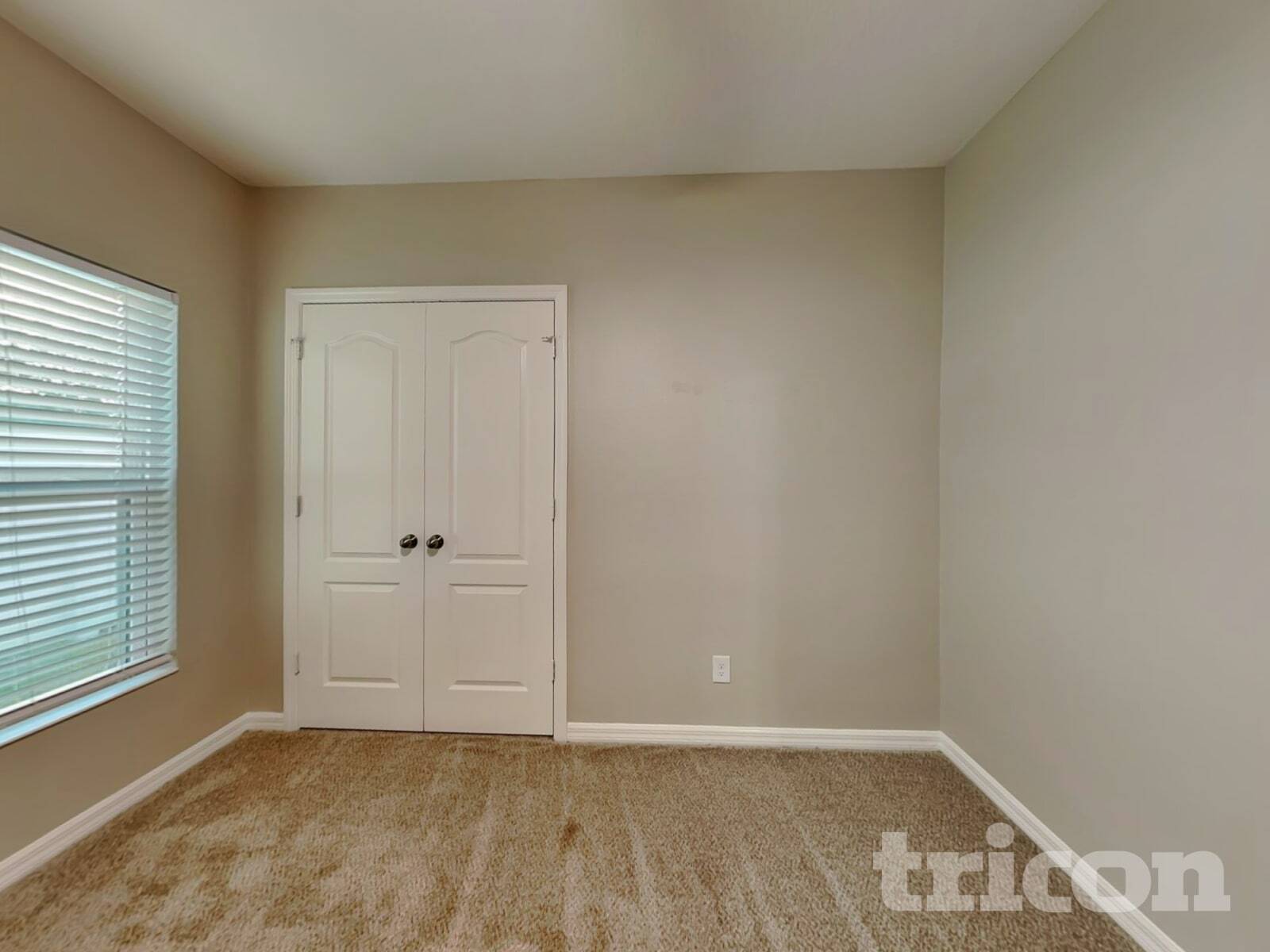 Building Photo - 727 Benjamin Trail