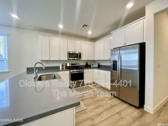 Building Photo - 1993 Zidane Dr