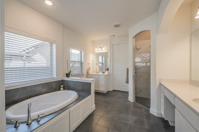 Building Photo - 2221 Pika Rd