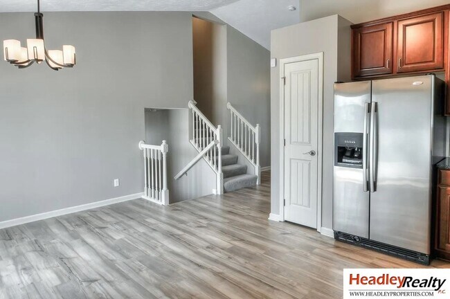 Building Photo - Beautiful Home For Rent in Gretna School District