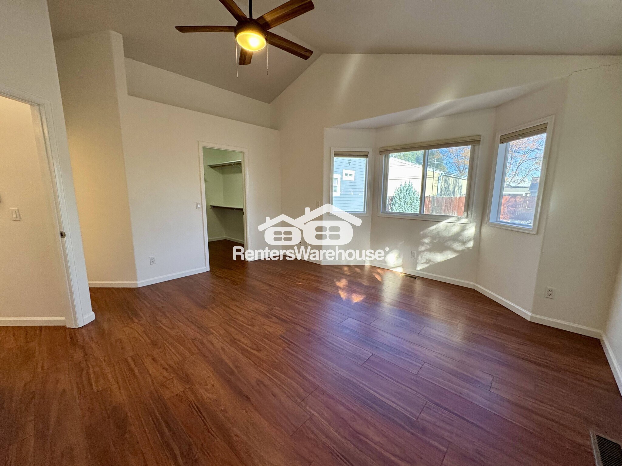 Building Photo - 1280 Van Gordon St