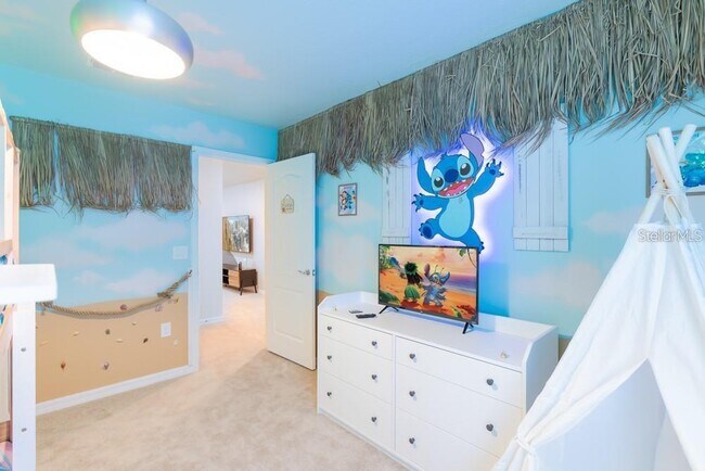 Building Photo - 7215 Oakmoss Loop