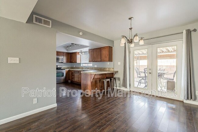 Building Photo - 8331 E Thomas Rd