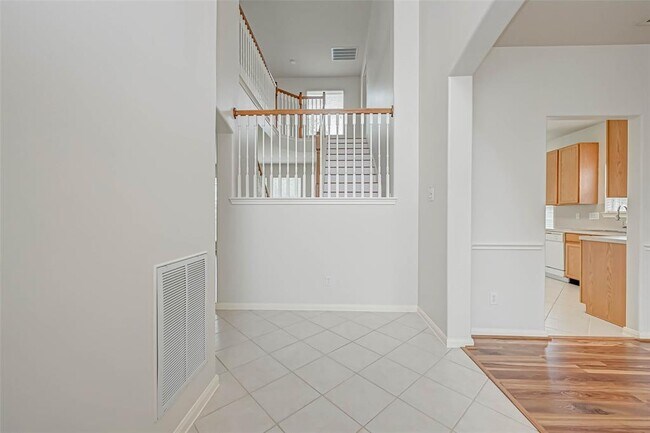 Building Photo - 6031 Bradworthy Dr