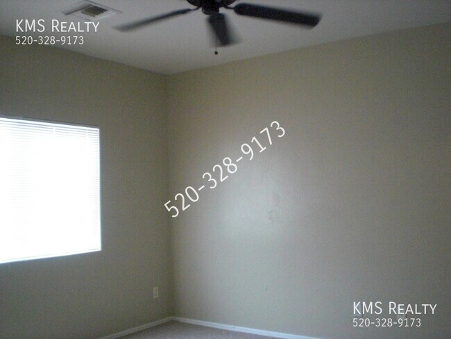 Building Photo - 6735 S Via Molino De Viento