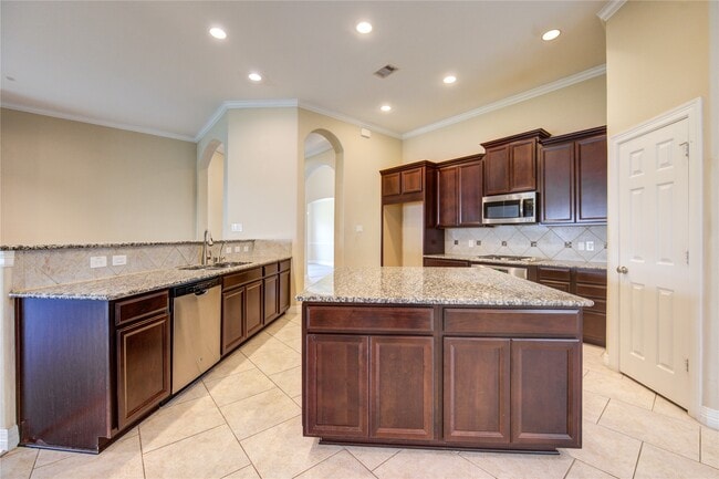 Building Photo - 5530 Mangrove Creek Ln