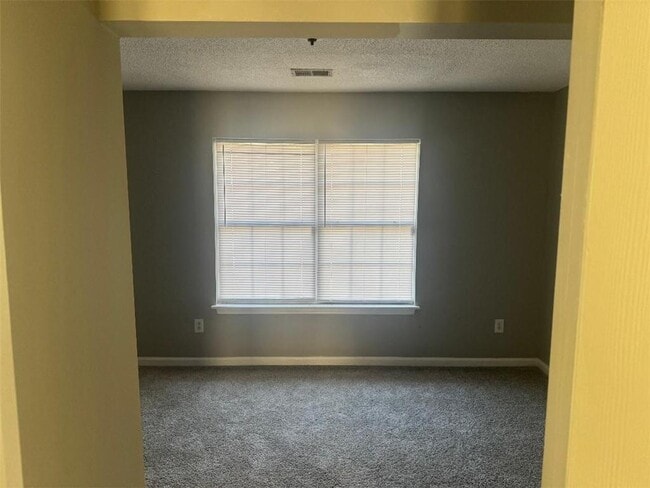 Building Photo - 4386 Rhinehart Ln