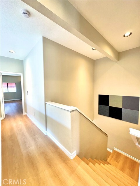 Building Photo - 2072 Villa Del Lago Dr