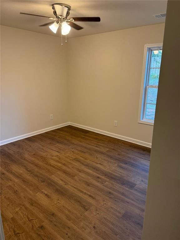 Building Photo - 635 Ben Higgins Rd