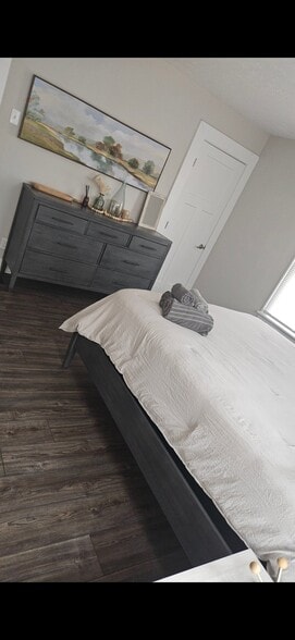 Building Photo - 962 S Ohio Ave