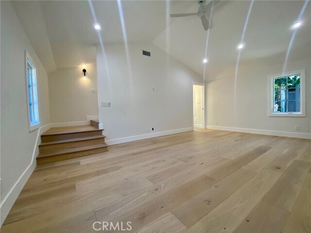 Building Photo - 3645 Vía Palomino