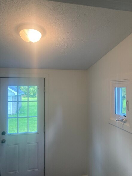 mud room - 9816 Bateman Avenue