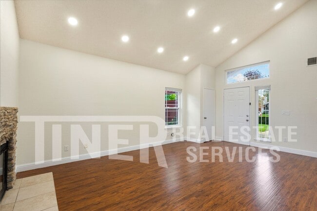 Building Photo - 2 Rio Adelanto Ct