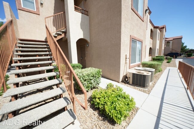 Building Photo - 2 br, 2 bath House - 9580 W Reno Ave #120 ...