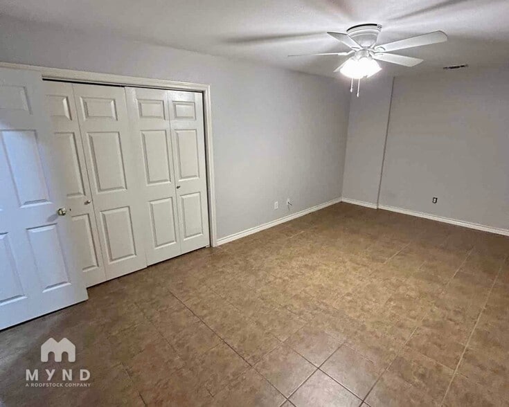 Building Photo - 4892 Masch Branch Rd