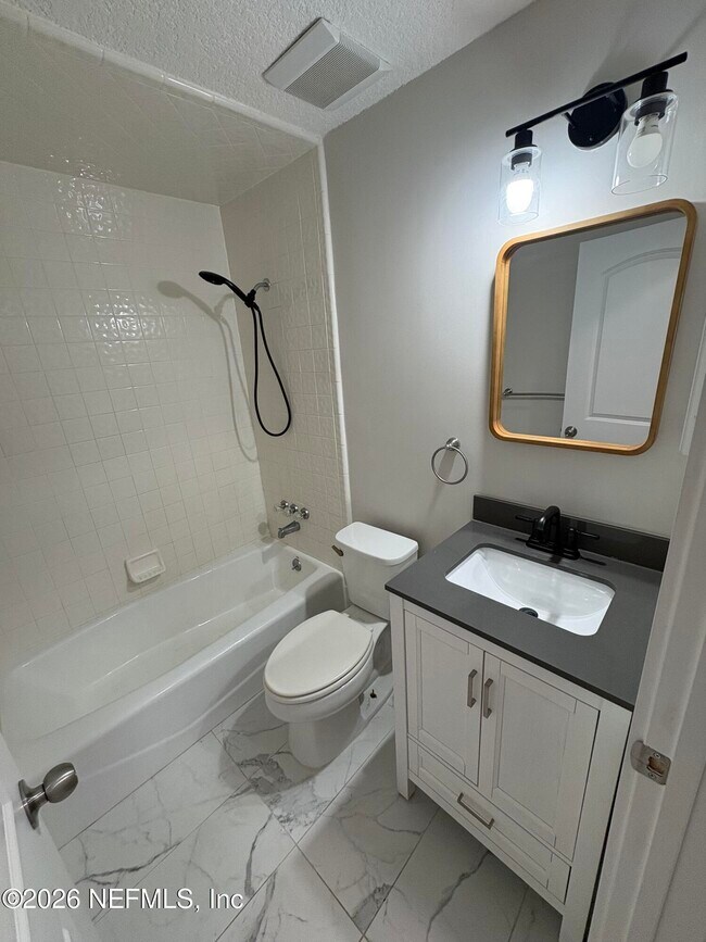 Building Photo - 3968 Packard Dr