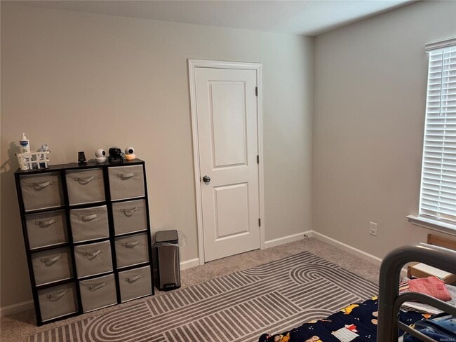 Building Photo - 424 Kohn Dr