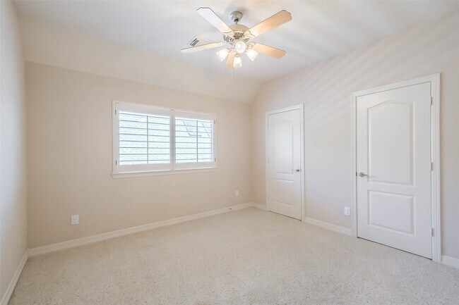 Building Photo - 12411 Santiago Cove Ln