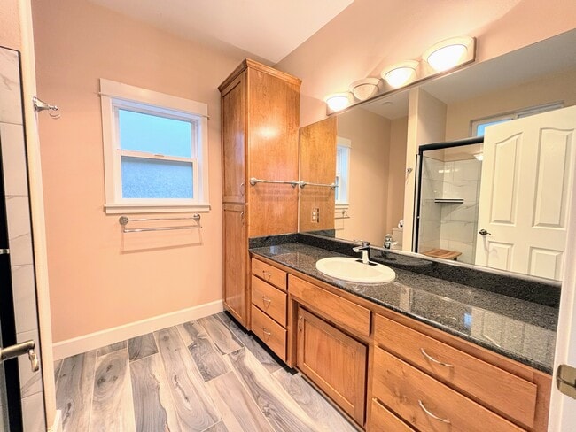 Building Photo - 2537 Eagle Creek Ln