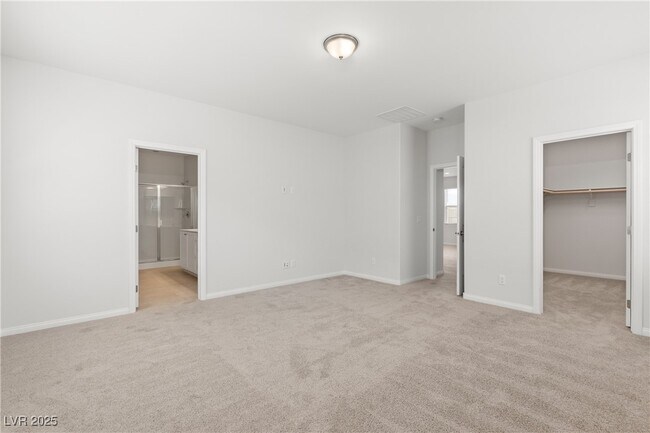 Building Photo - 5704 Steinbeck Vly St