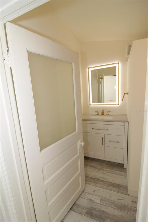 Building Photo - 5235 Calle De Costa Rica