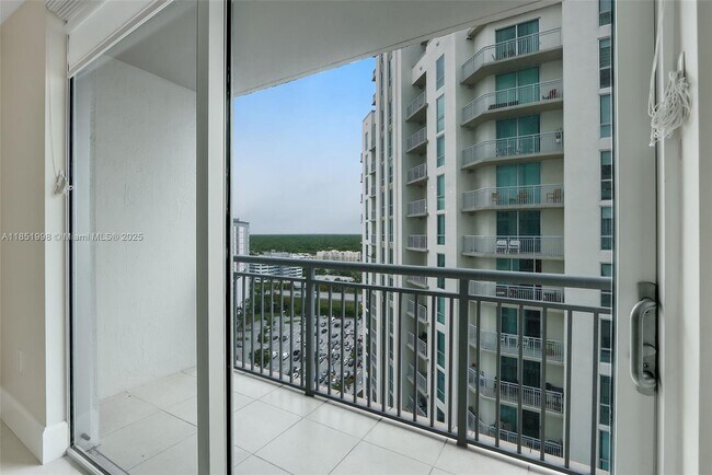 Building Photo - 9055 SW 73rd Ct