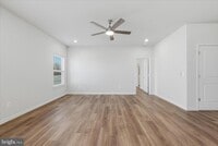 Building Photo - 148 Huntwell W Ave