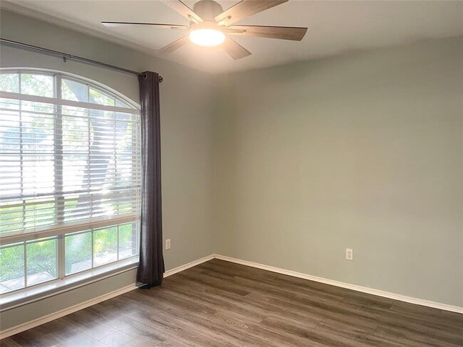 Building Photo - 1803 Wallin Loop
