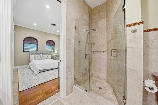 Building Photo - 10270 SW 58th St