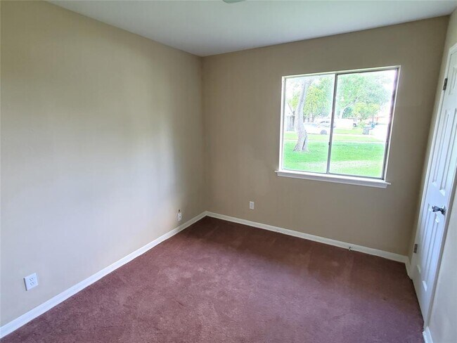 Building Photo - 4919 Redfish Reef Dr