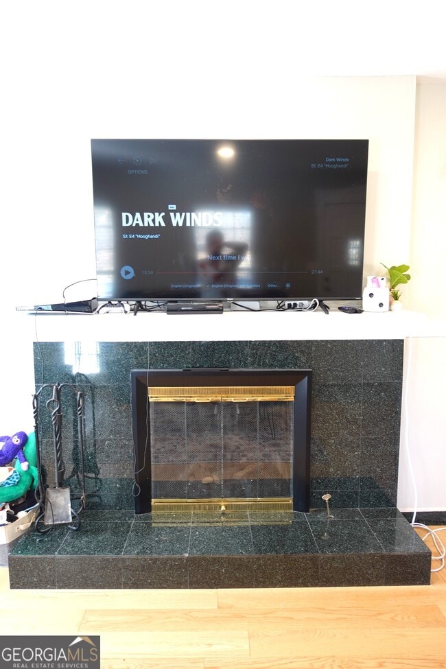 Building Photo - 1333 Holliday Dr