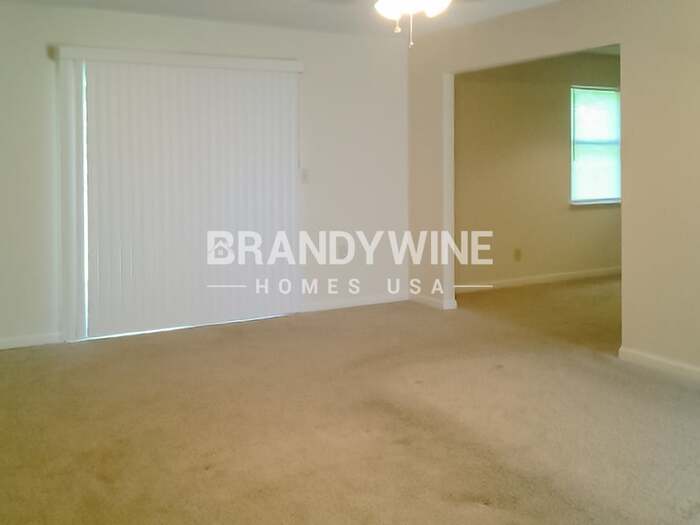 Building Photo - 3868 Springleaf Point