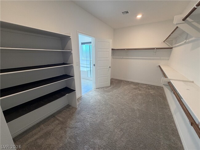 Building Photo - 9684 Abel Clf St