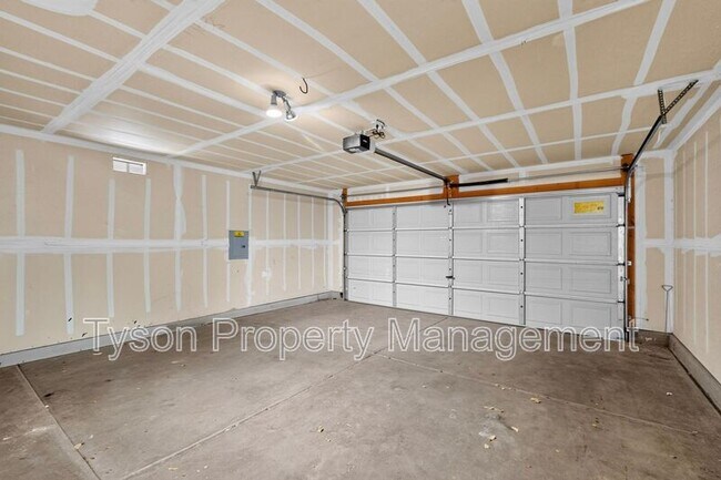 Building Photo - 5905 Night Whisper Rd NW