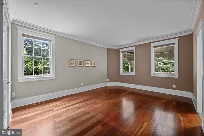 Building Photo - 9715 Singleton Dr