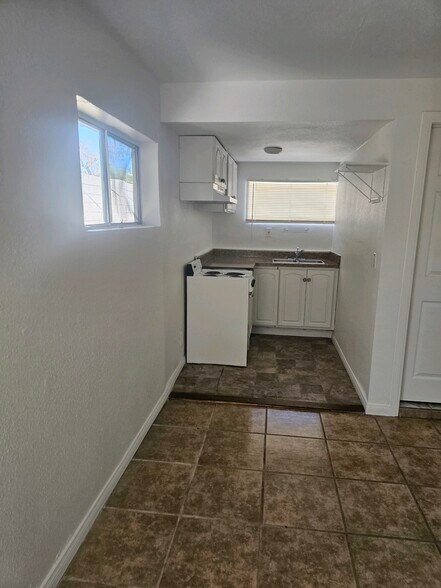 Building Photo - 61080 Azania Ave
