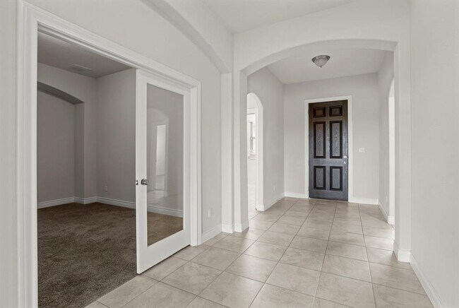 Building Photo - 3841 Gildas Path