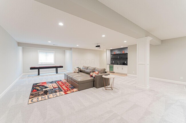 Building Photo - 6096 Deer Bluff Pl
