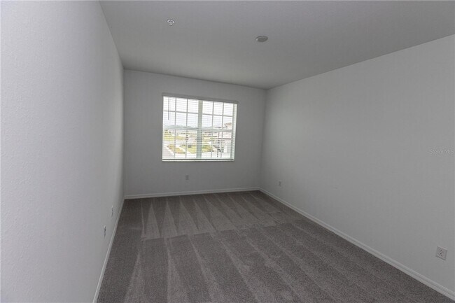 Building Photo - 16572 Kingwood Ln