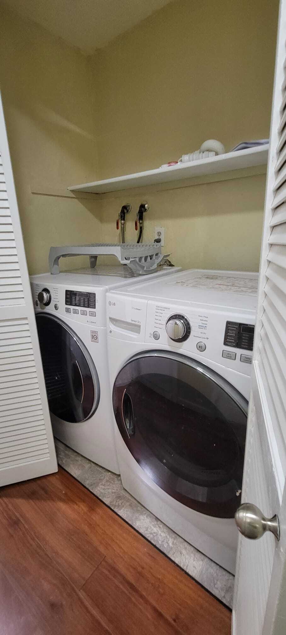 Washer Dryer - 3454 Bridgewood Ter