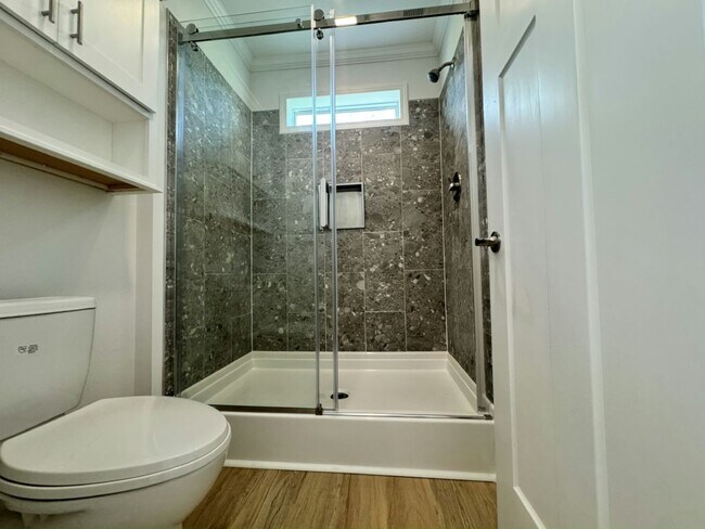 Building Photo - 3070 SW 108th St